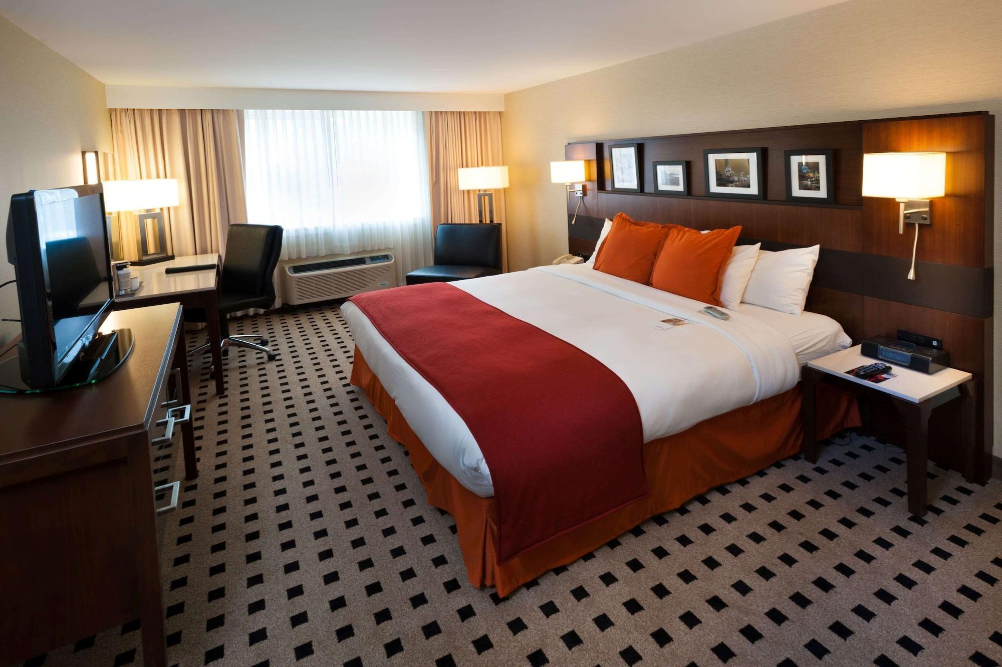 Penn Harris Hotel Harrisburg, Trademark By Wyndham Zewnętrze zdjęcie